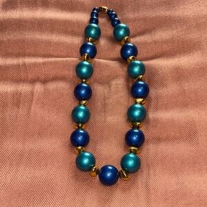 Elegant Blue and Teal Beaded Necklace